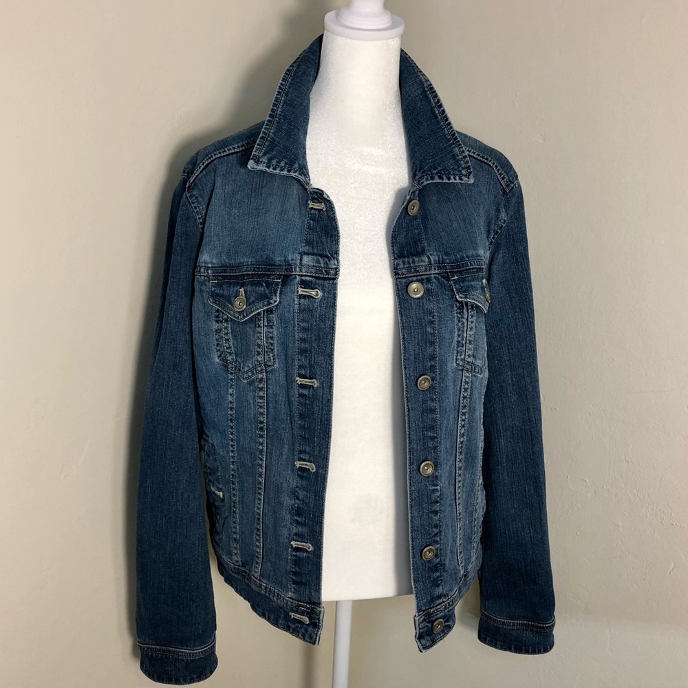 SONOMA Classic Blue Denim Jean Jacket - Trucker Style SZ M